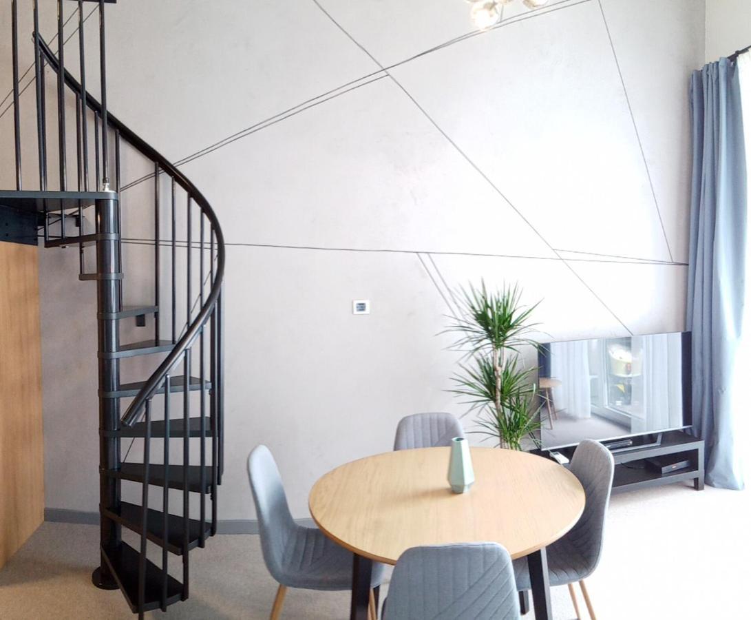 Wroclove Airport Loft Wroclaw Dış mekan fotoğraf